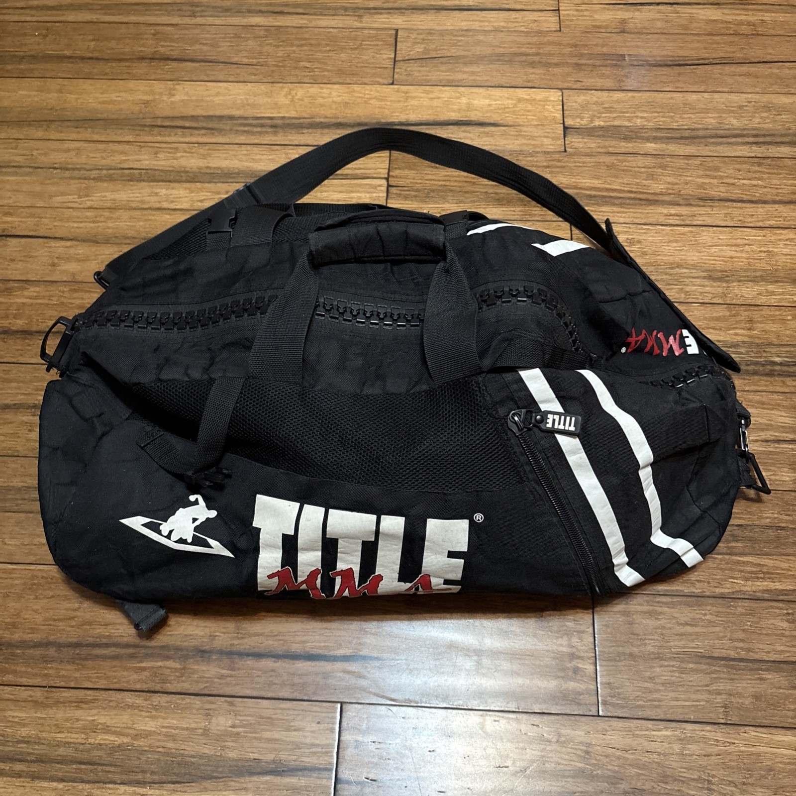 Title MMA Boxing Club Black Red Sports Gym Travel Duffel Bag Large Punch Kick