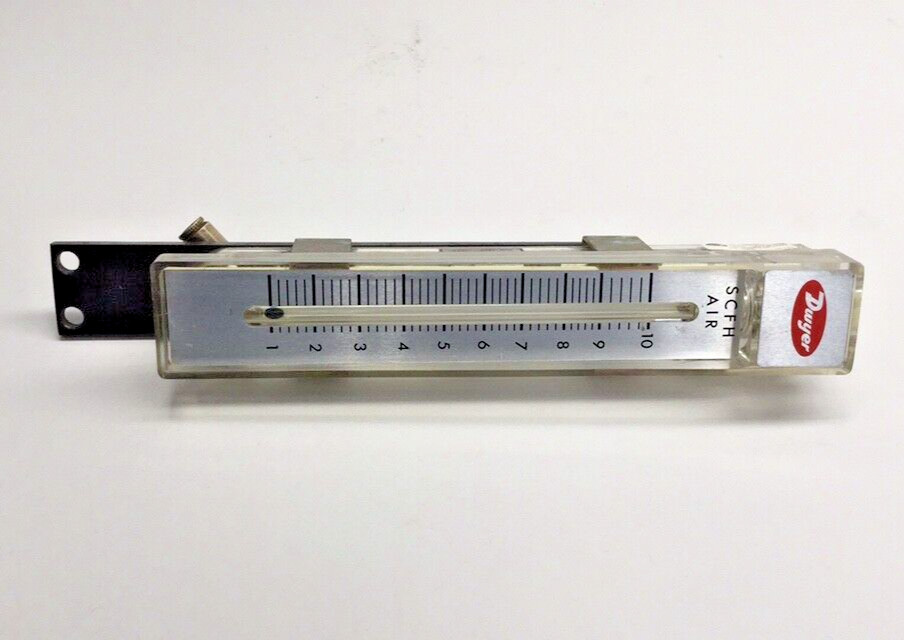 Dwyer RMB-50 Used Flowemeter SCFH Air Meter S20F