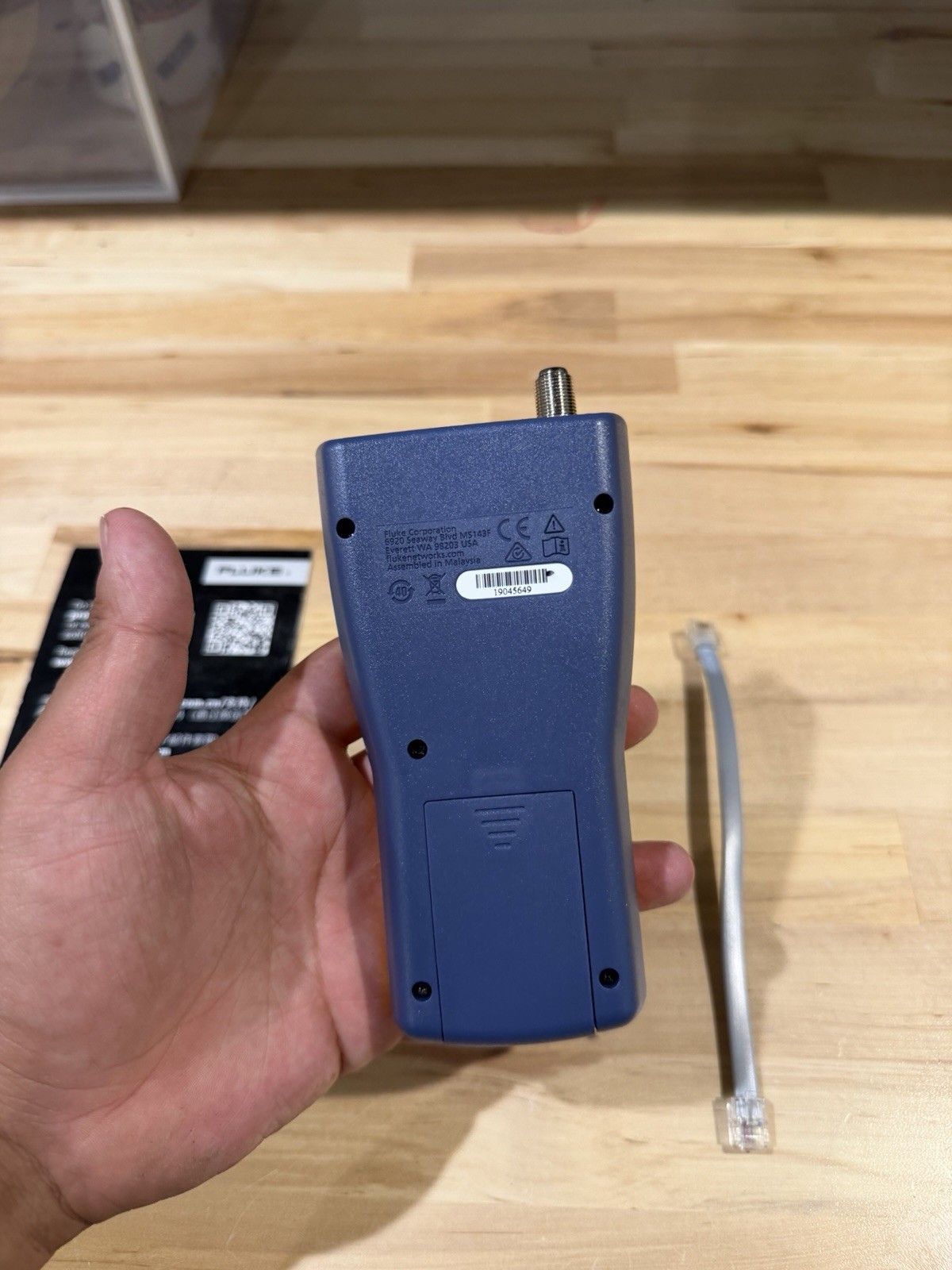 FLUKE INTELLITONE PRO 200 LAN TONER / SHIPS FAST (TESTED)