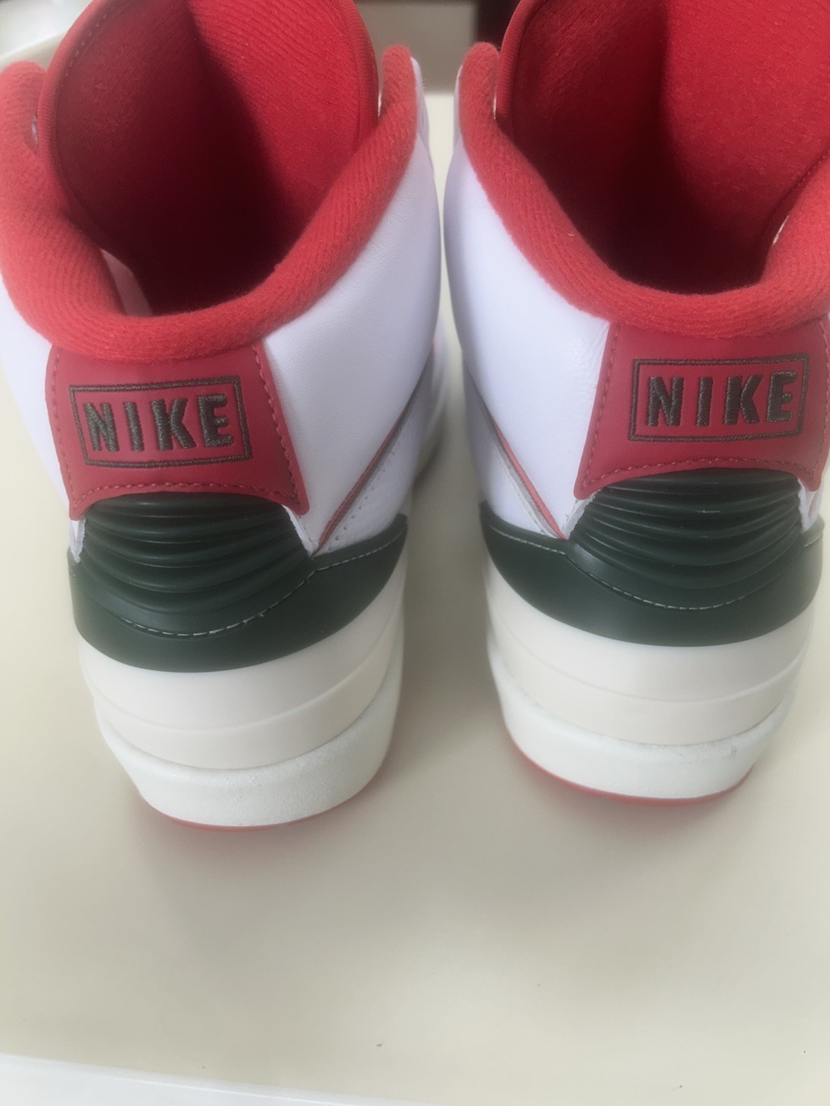 Nike Air Jordan 2 Italian Men’s Size 9
