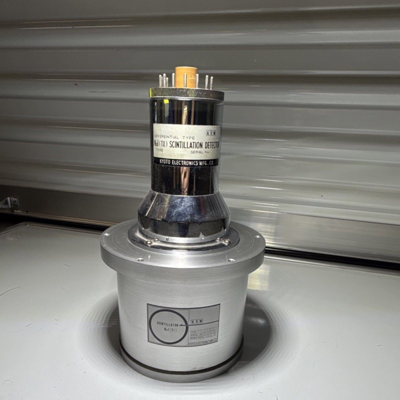 Kyoto Electronics NaI(Tl) Scintillation Detector Model 2010B5AM MPN 2010B5AM