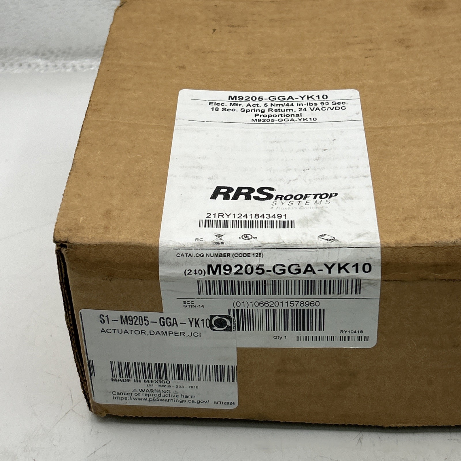 Johnson Controls Damper Actuator M9205-GGA-YK10 See Pics