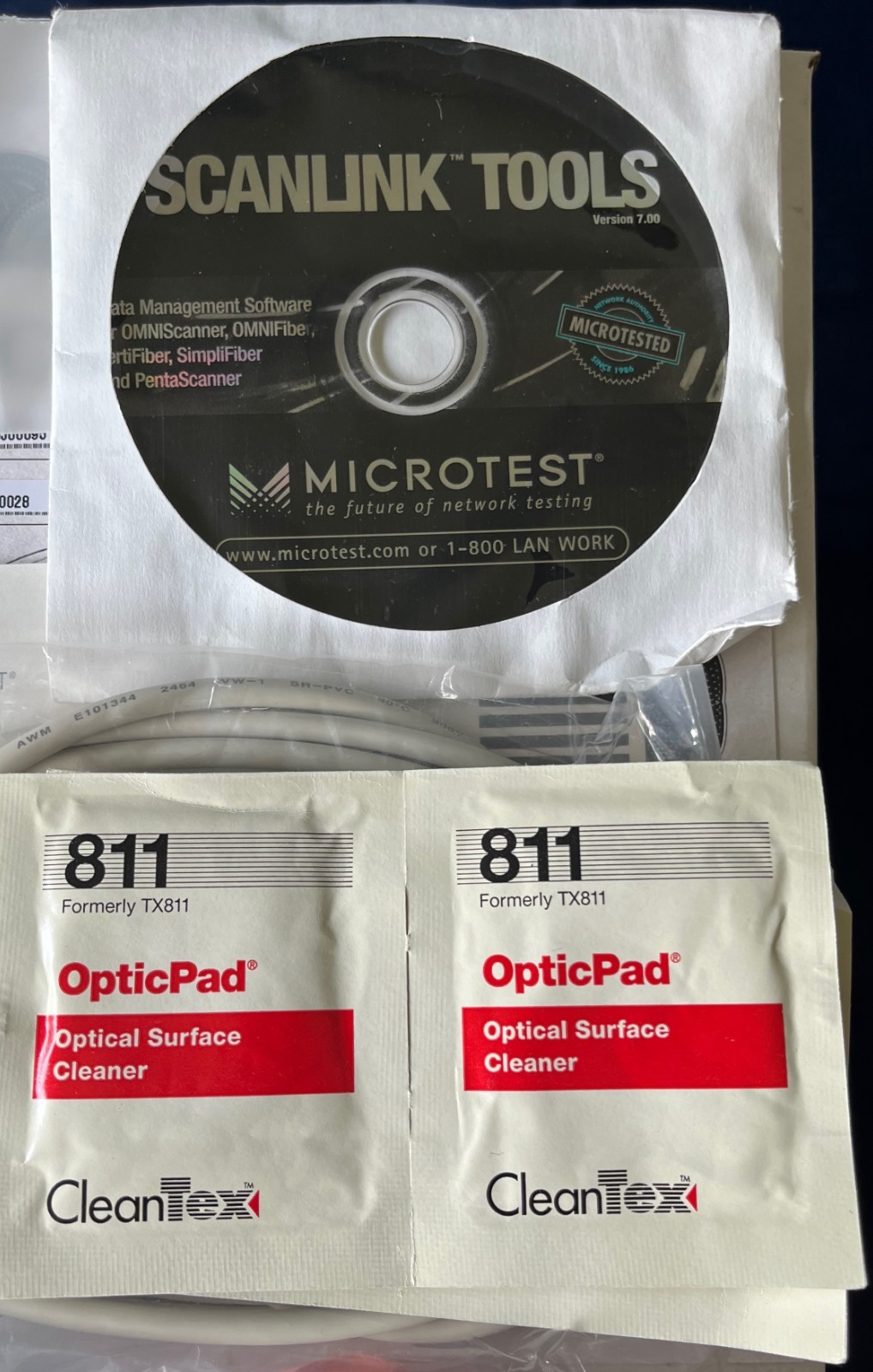 Microtest SimpliFiber Kit - Meter and 850/1300 Source with Accessories and Case