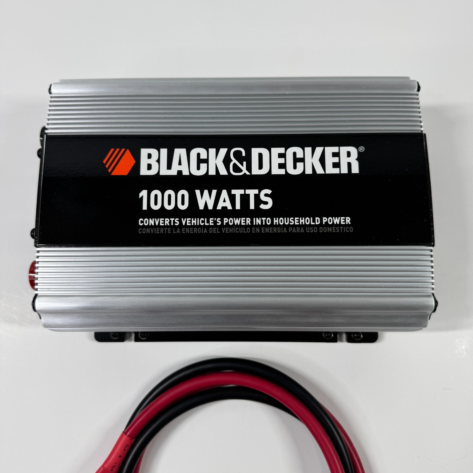 Black & Decker 1000w Power Converter VEC049DCB NEW! w/ Cables
