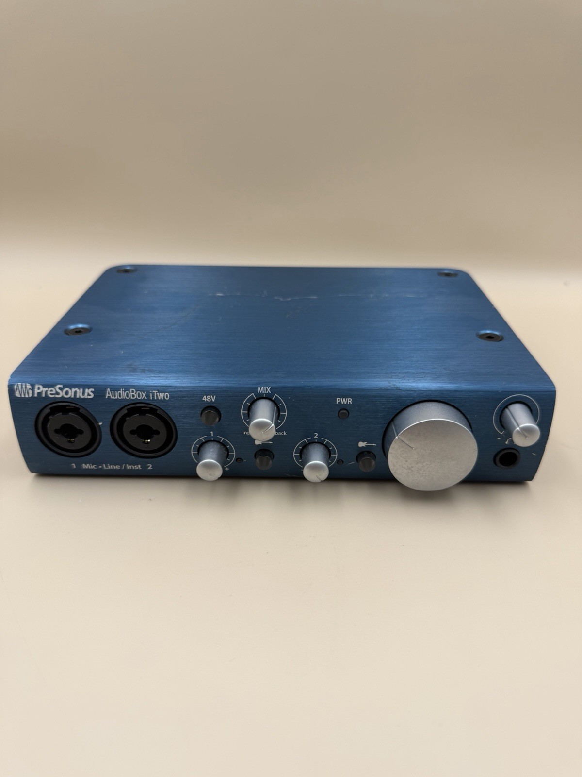 The Audiobox itwo is a compact USB audio interface designed for musicians