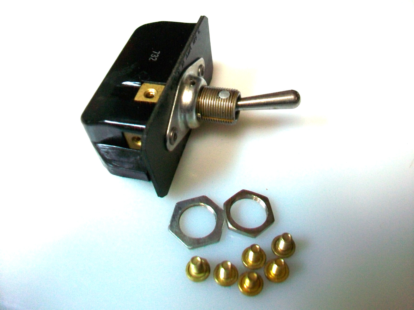 CUTLER HAMMER 8690K2 DPDT TOGGLE SWITCH