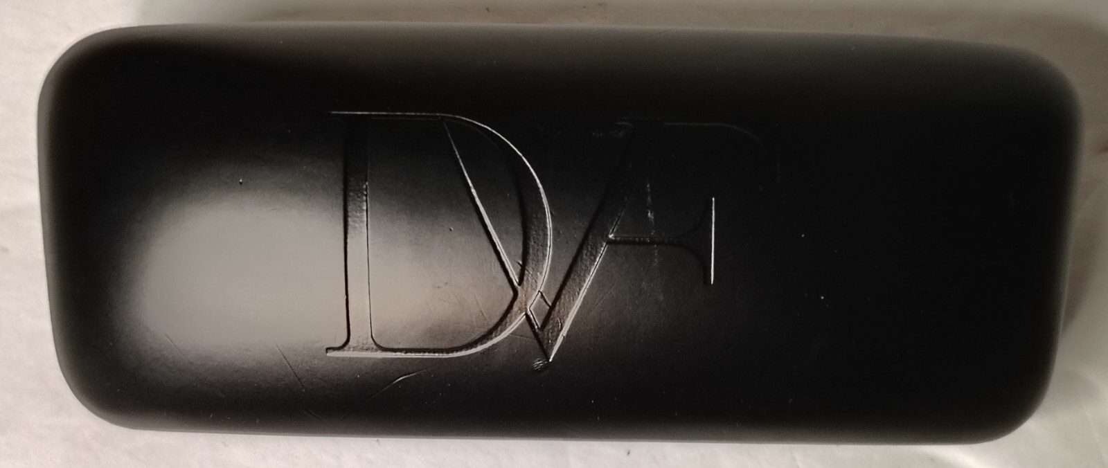 Diane von Furstenberg Hard Clamshell Glass Case Black Embossed Logo Case Only