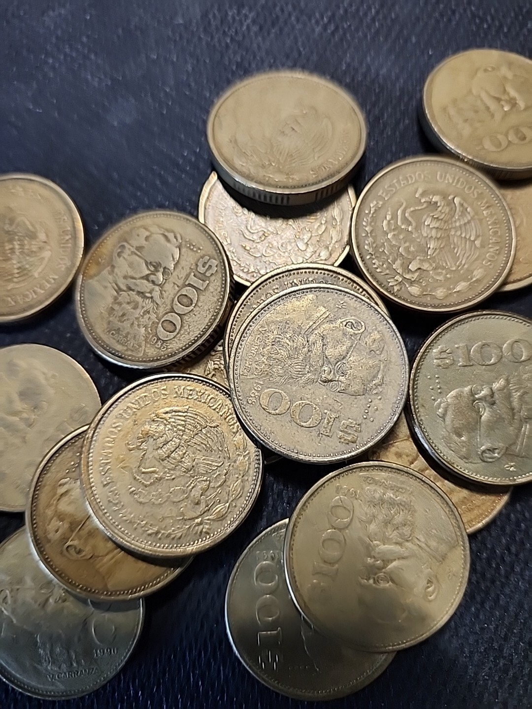 MEXICO $100 PESO "Carranza" vintage Mexican 100 Pesos coin (1980s To 1990s)