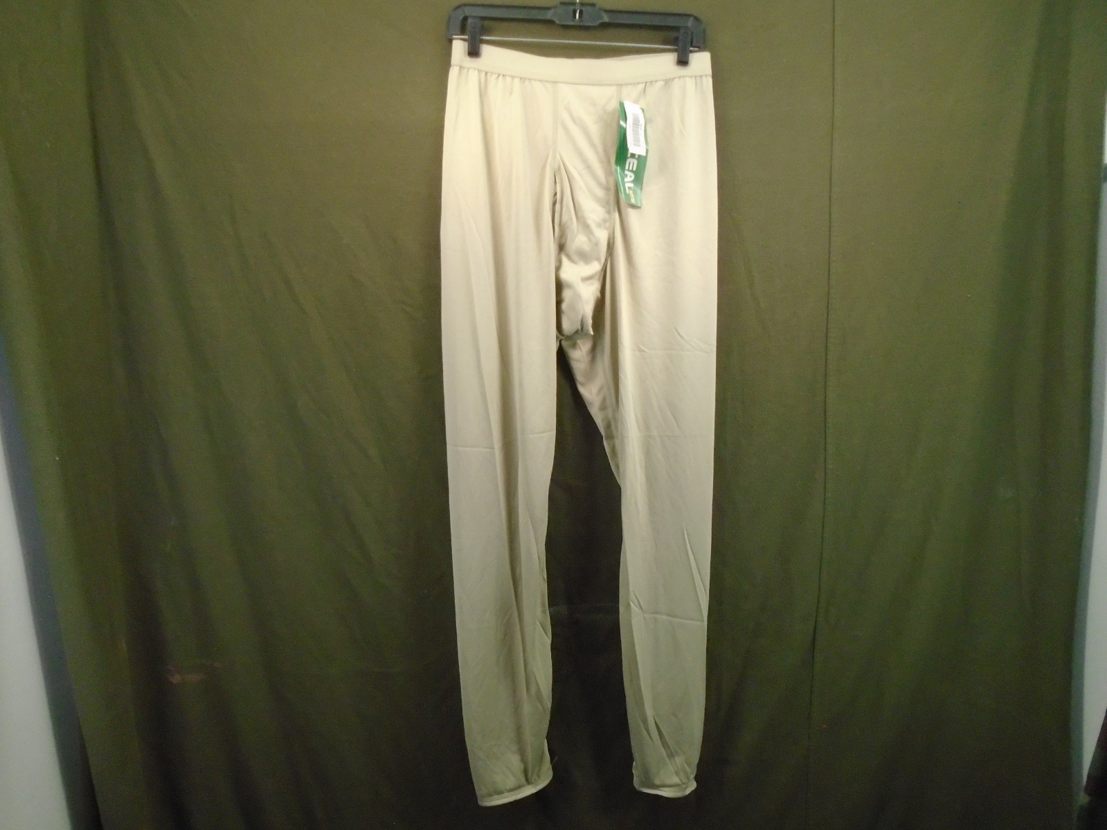 US Military Army Light Weight Cold Weather Drawers Medium Long 2009 New 241-X