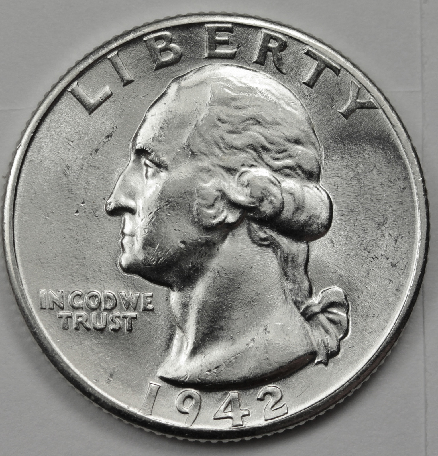 1942-d Washington Quarter.  Nice B.U.  86631  (Inventory  F)