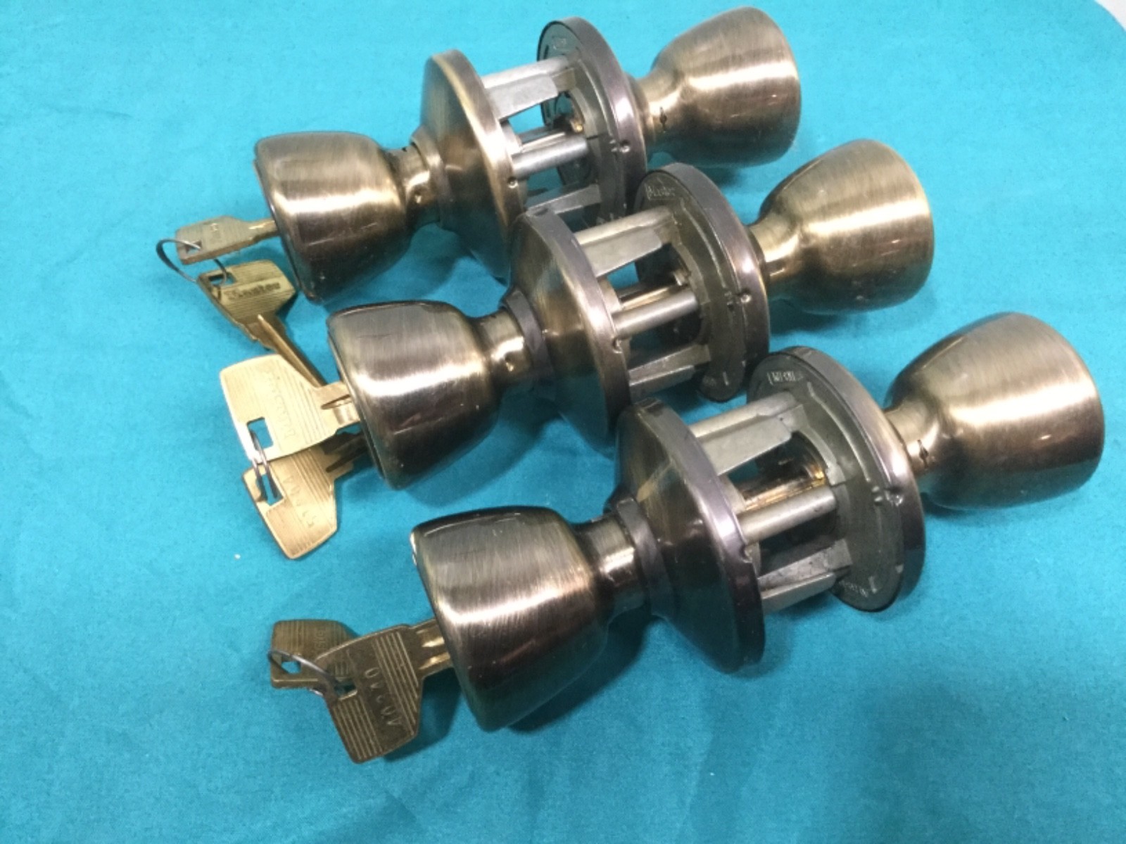 Master Grade 2 Locksets, Set of 3, with Keys, no Latches - Locksmith