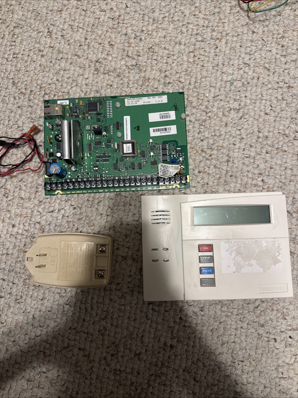 Honeywell Vista 21IP Security Alarm System Control Board Keypad & Transformer