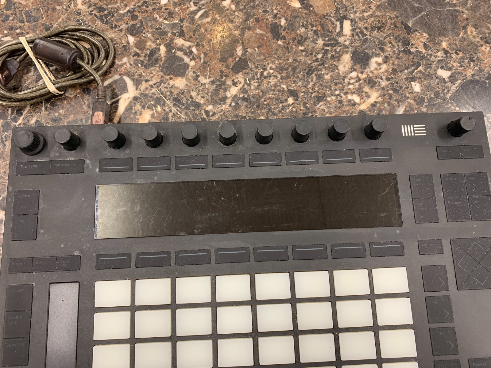 Ableton Push 2 MIDI Controller for Live / Studio