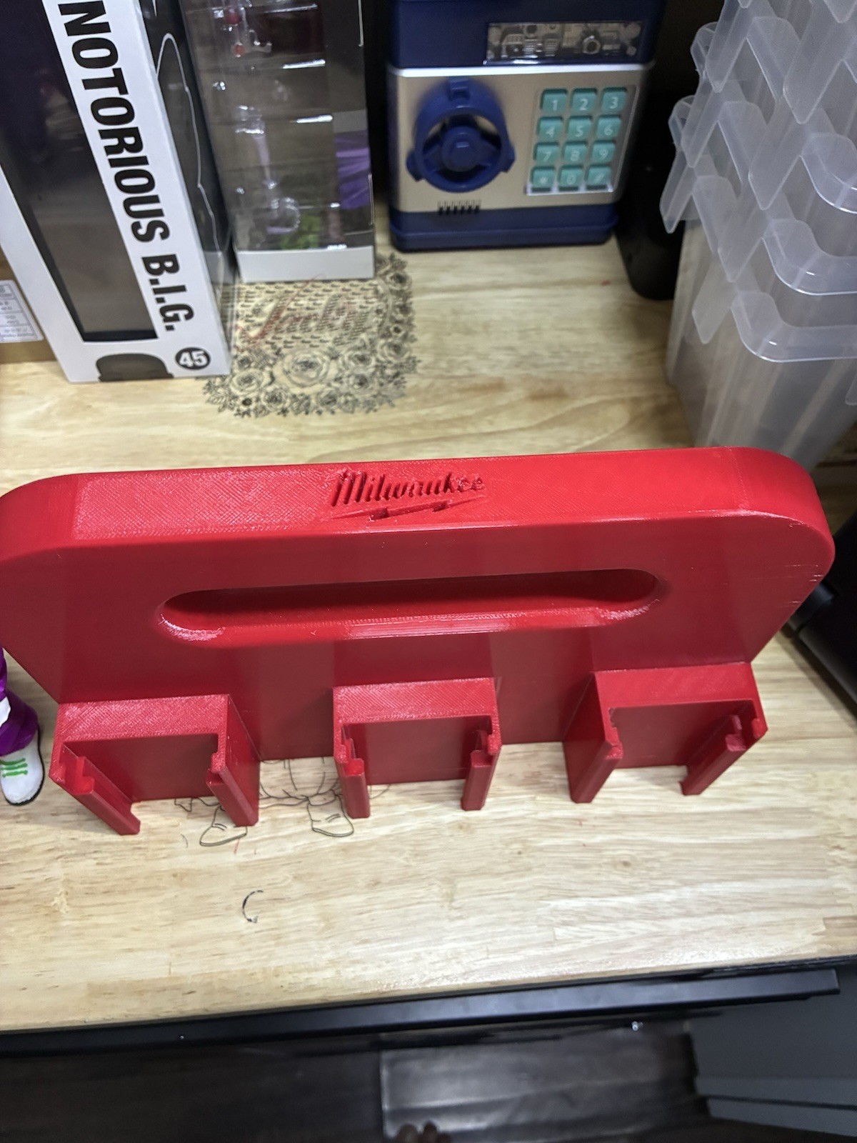 Milwaukee Red M18 6 pack Battery Holder  w/ Handle