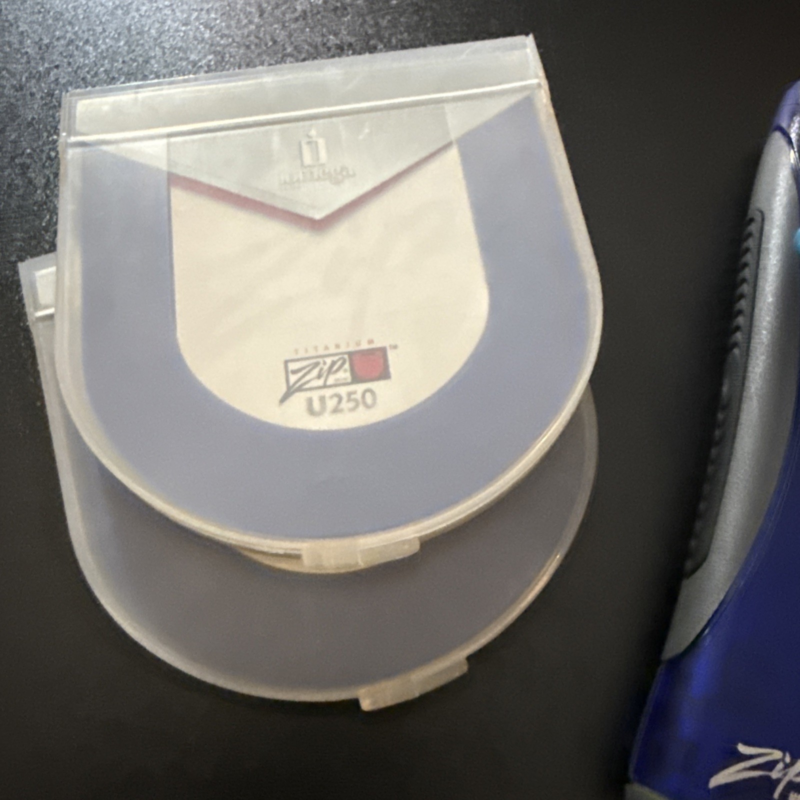 IOMEGA Zip 250 External USB ZIP Drive/ Organizer And 8 Discs. Tested