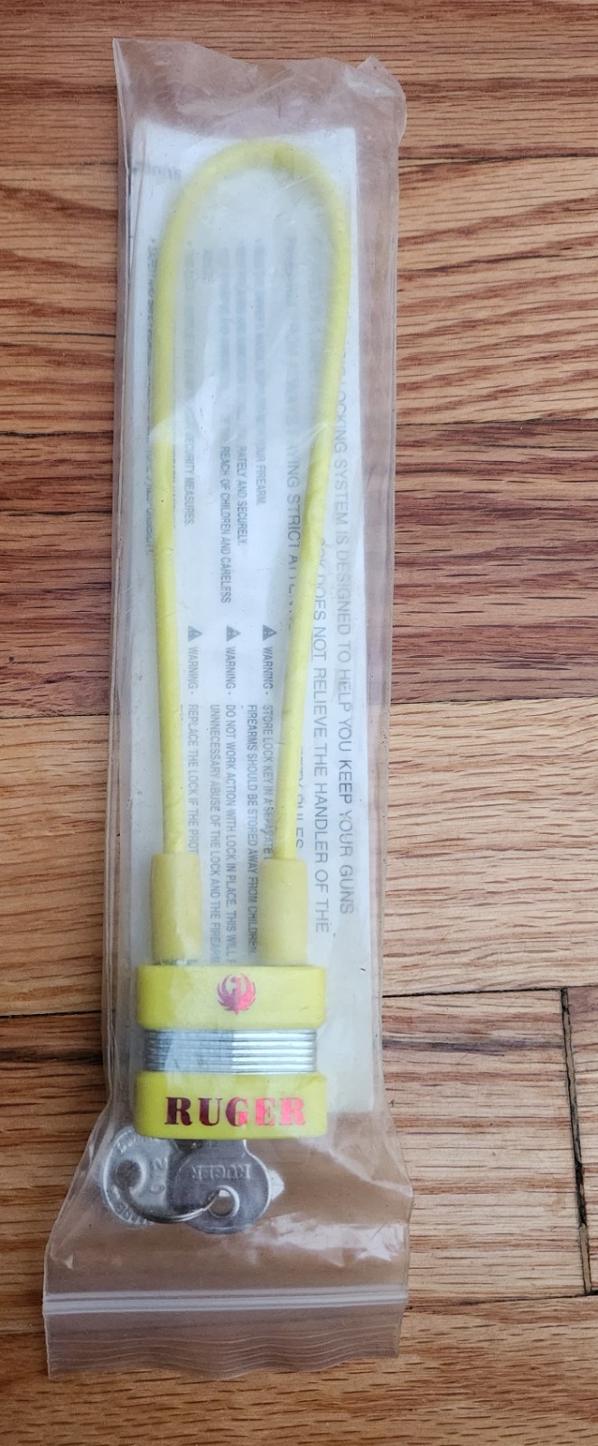 NEW STURM, RUGER & CO. YELLOW SHOT CABLE LOCK GUN PISTOL LOCK GENUINE OEM W/KEYS