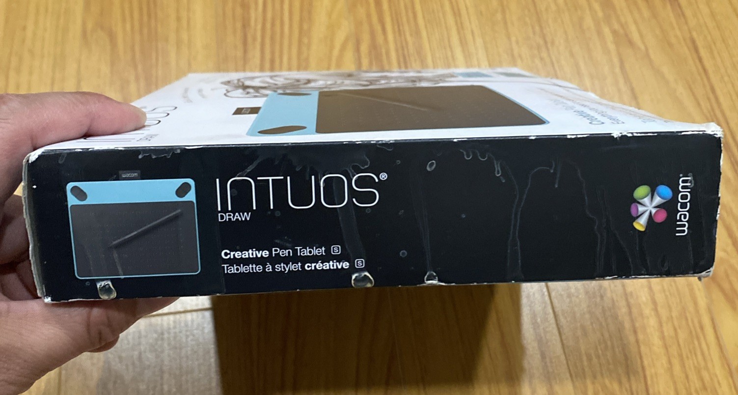 Wacom Intuos Drawing Tablet in Box CTL4900B Aqua - Excellent Working