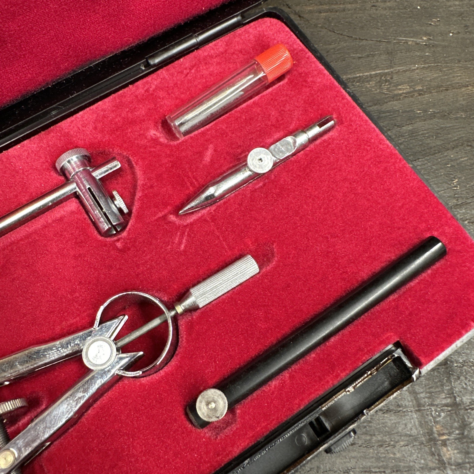 Top Precision Technical Drawing Set - Model 10:44A