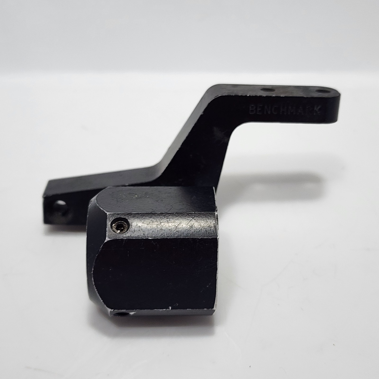 Benchmark ASA and rail - Dust Black ***Untested
