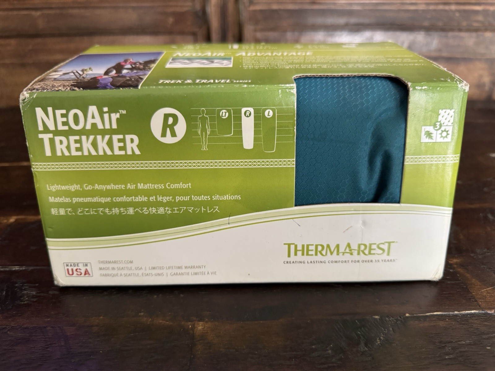 Thermarest NeoAir Trekker - light weight inflatable air mattress for camping