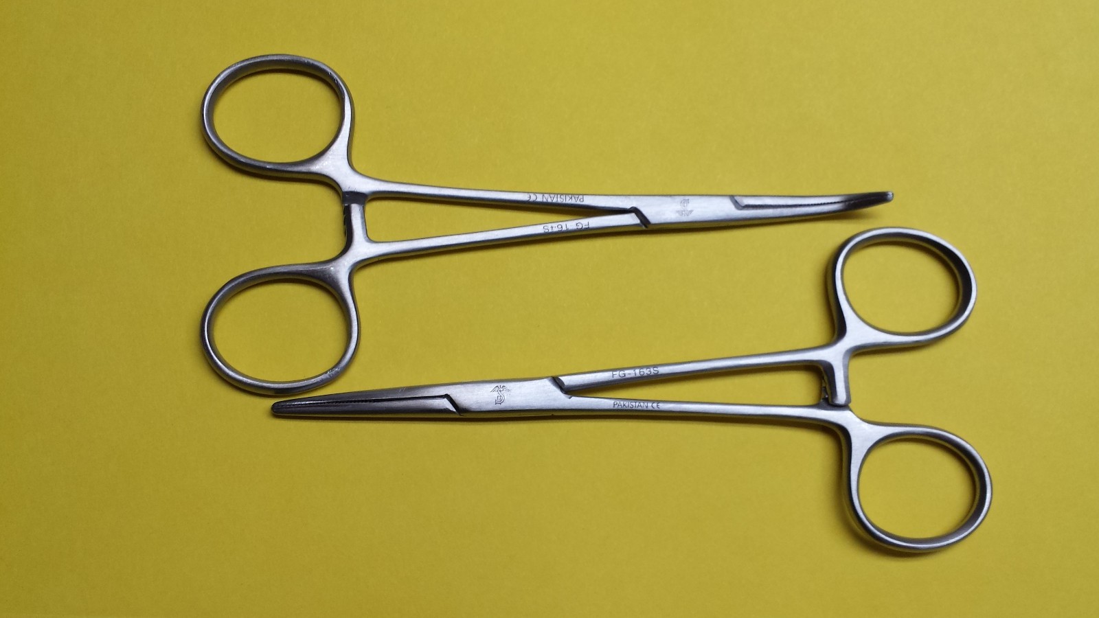 2 Each Kelly Hemostat Forceps Straight & Cvd 5.5in Surgical Dental Instruments