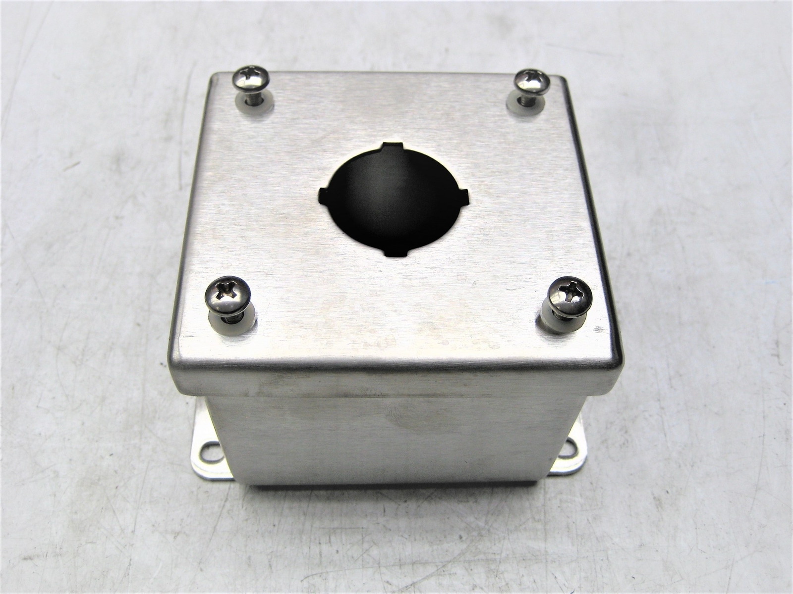 DELTA BS-839099 PANEL ENCLOSURE NSNP