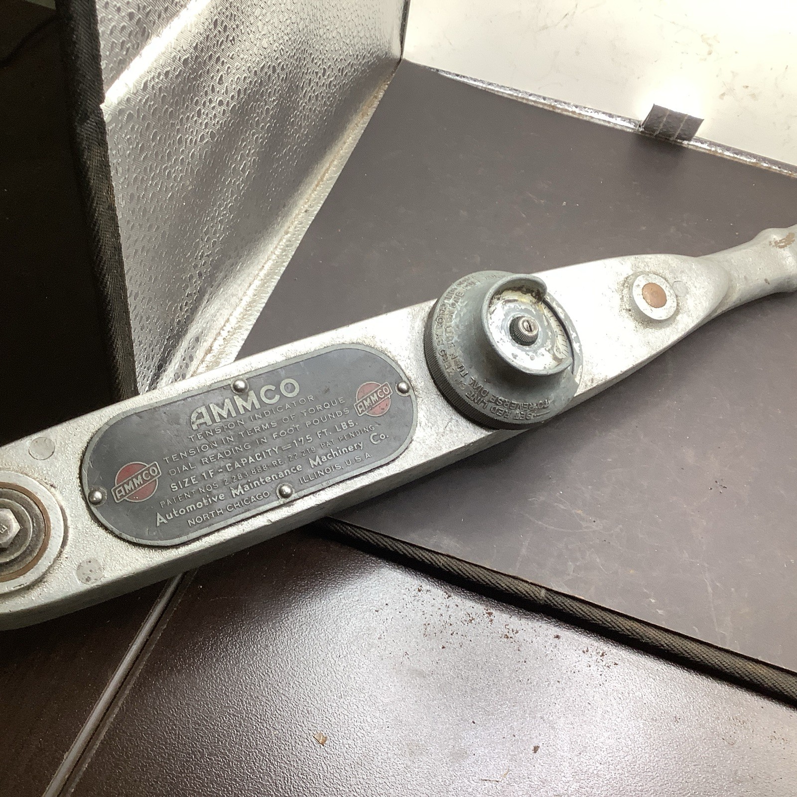 Vintage AMMCO Tension Indicator Torque Wrench Size 1F 175 FT. LBS. For Repair