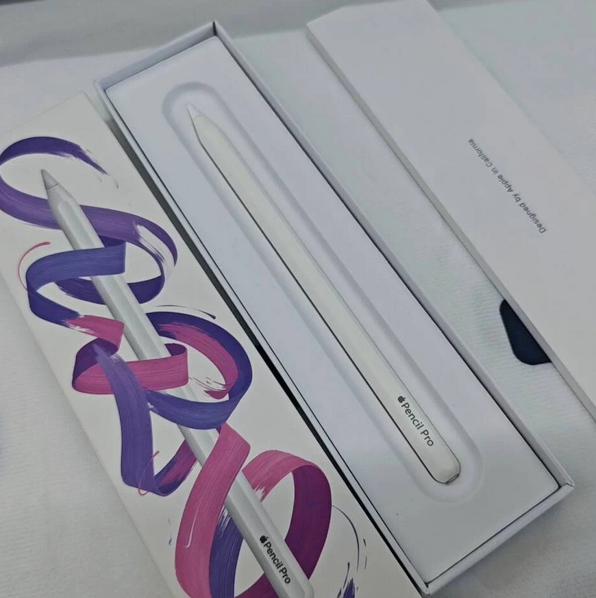 Apple Pencil Pro (Model A2538 / MX2D3AM/A) Brand NEW IN BOX.