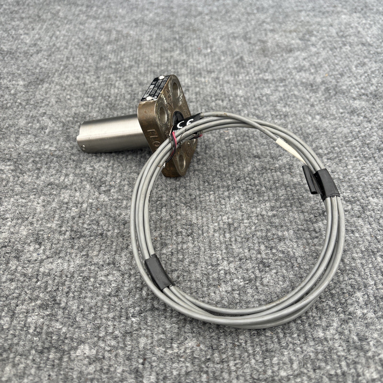 GF Signet P525-2 Metalex Paddlewheel Flow Sensor Used