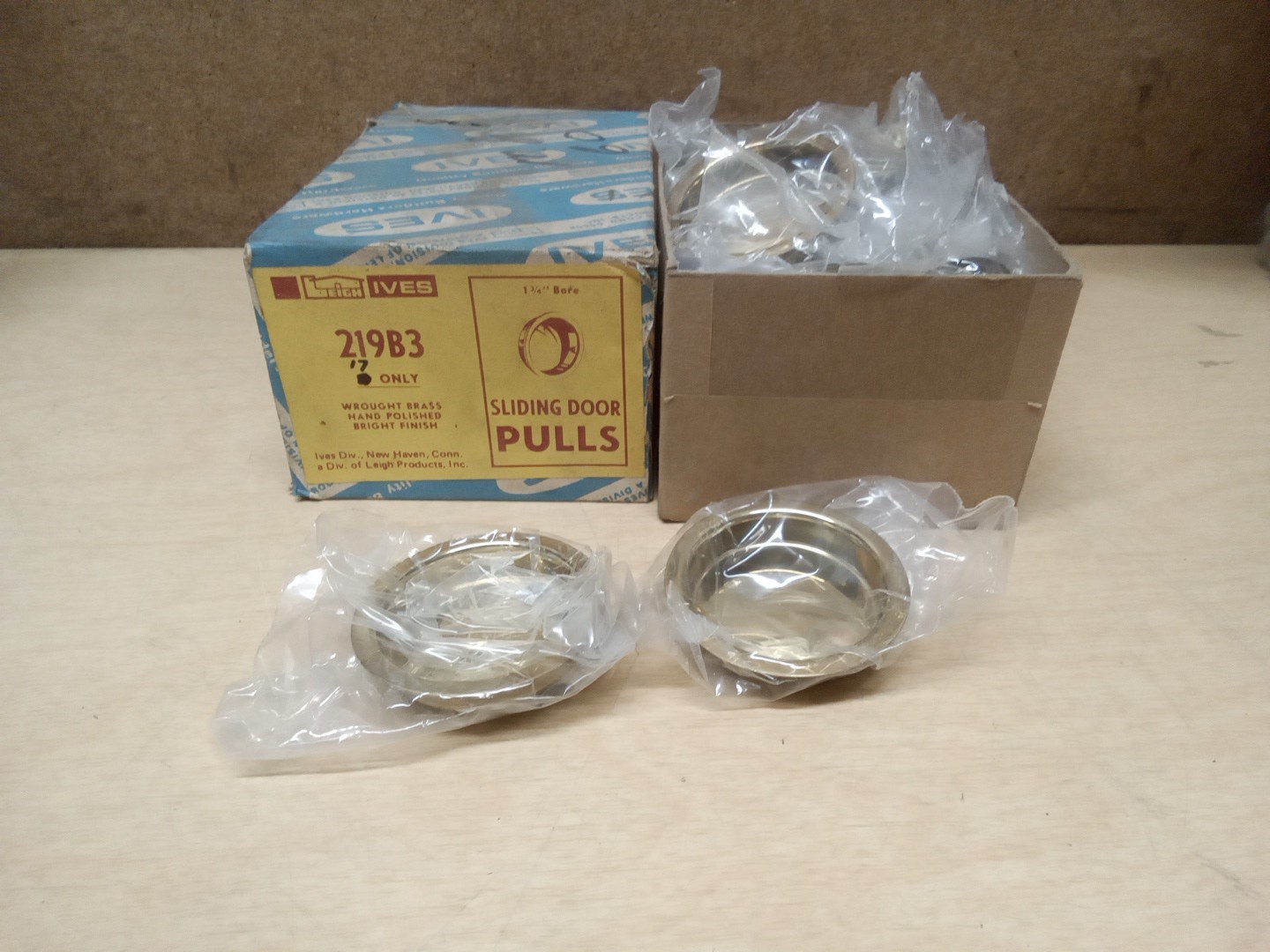 Lot Of 17 IVES 219B3 Sliding Door Pull 1-3/4" Bore