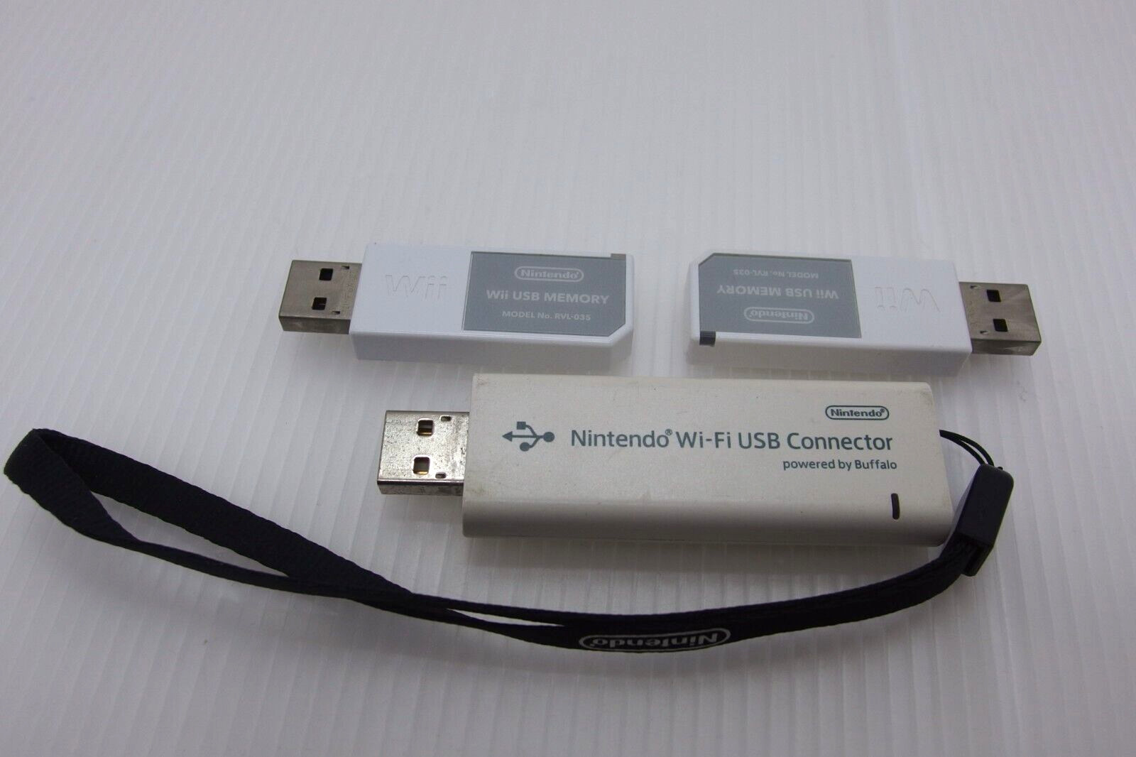 Wii Wii U Wi-Fi Memory USB Stick Lot of 3 as is Official Nintendo Japan A