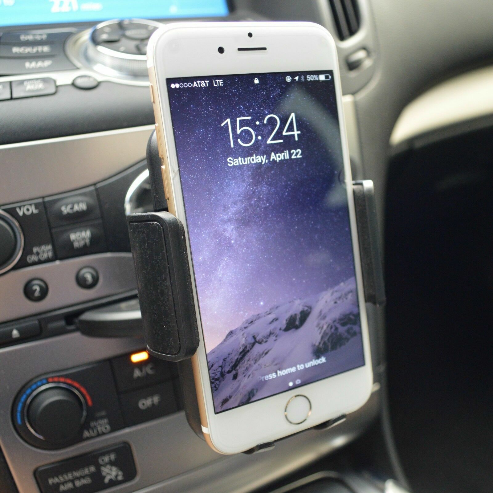 Car CD Slot Stereo Dash Mount Cell Phone Holder for iPhone 7 Plus