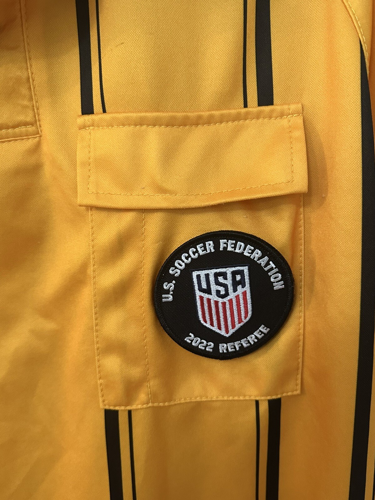 US Soccer Federation Referee Shirt Short Sleeve Yellow Large w/Badge