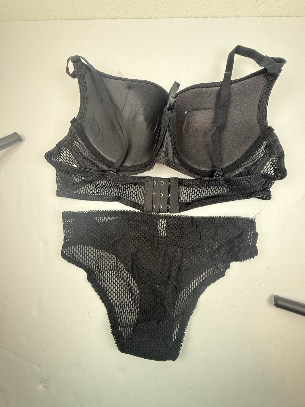 Bra And Panty Set By DY Black Soft Material Padded Bra Sleek And Sexy Sz 34B