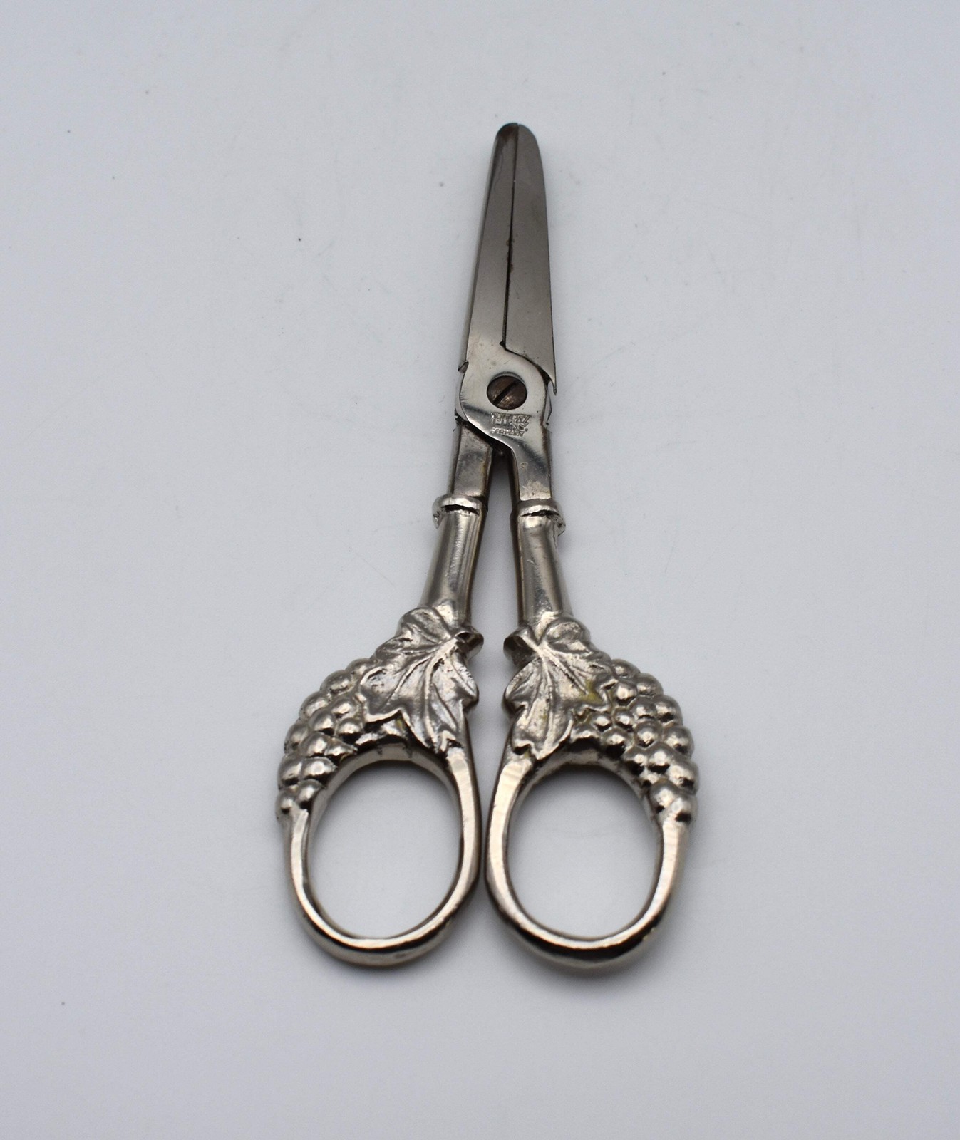 Vintage Hoffritz Grape Shears, Possibly Silverplate Handle