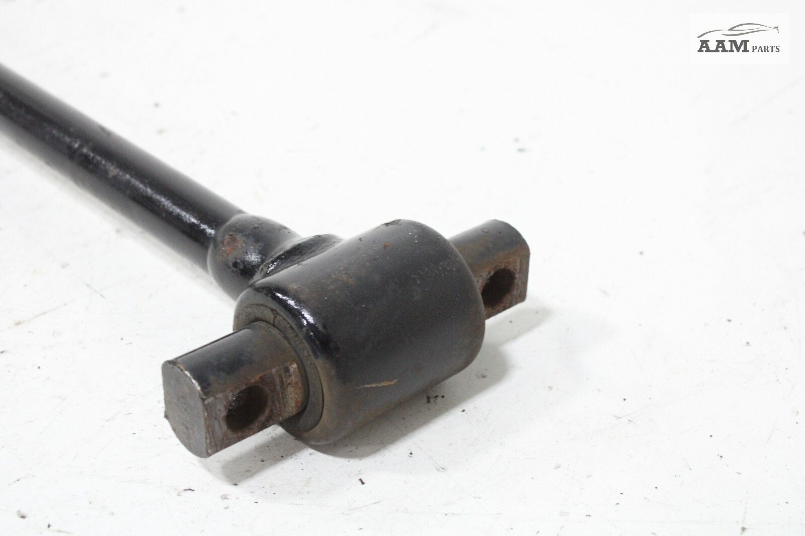 2018-2024 FREIGHTLINER CASCADIA REAR FORWARD SUSPENSION CONTROL TRACK BAR OEM
