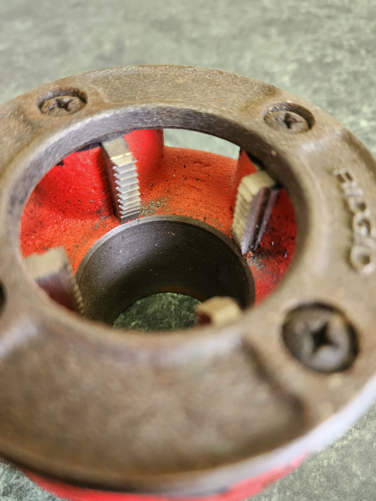 Ridgid Model 11R 1-1/4-Inch Threader Die Head