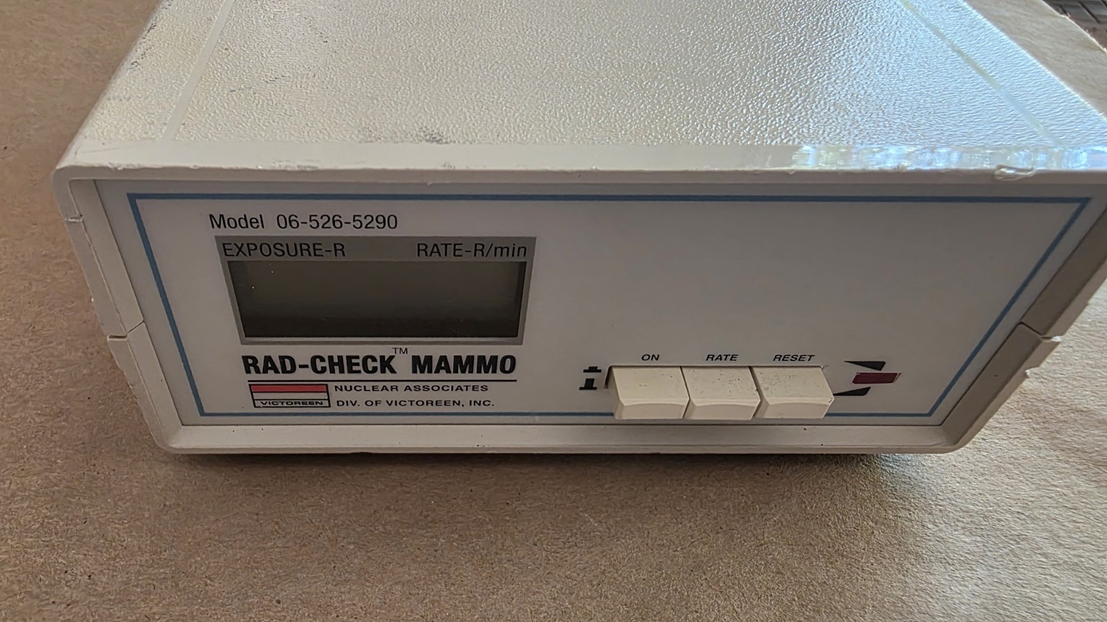 Victoreen Fluke BioMedical Model 06-526 Rad-Check Mammo  *GT4