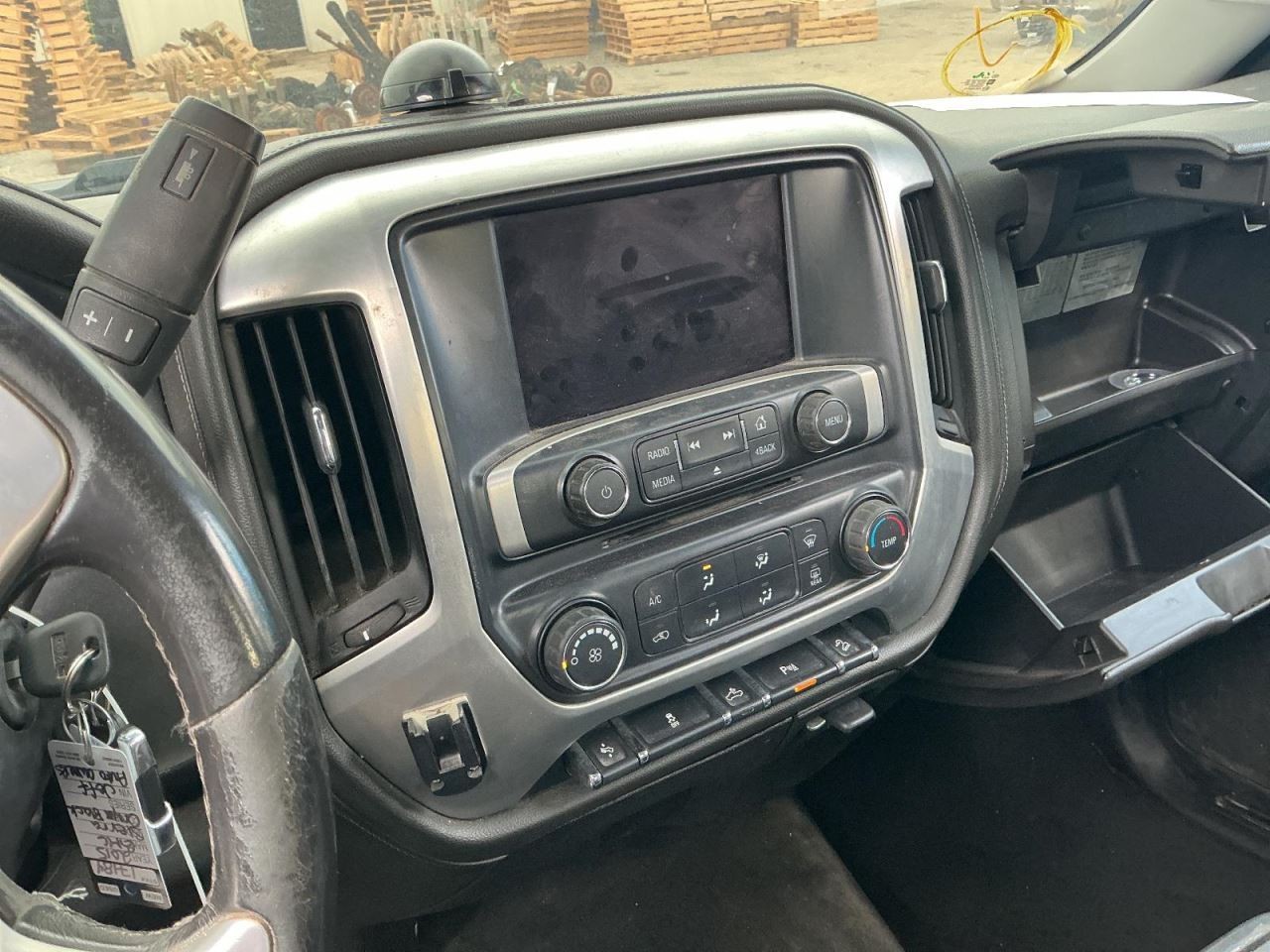 SIERRA250 2015 Glove Box 4916264