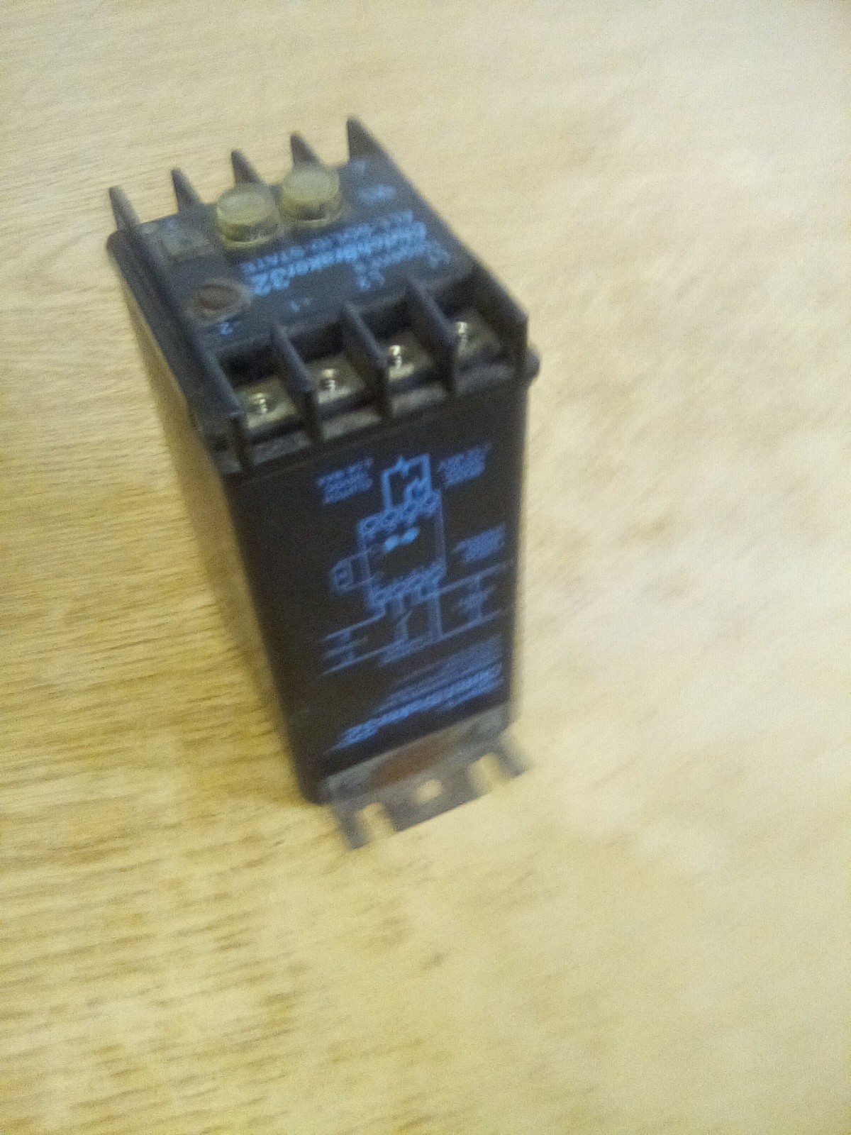 Regents ClutchBraker 32 All-Solid-State Relay