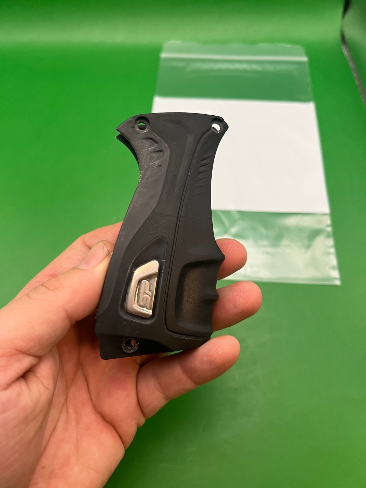 Stock shocker grips