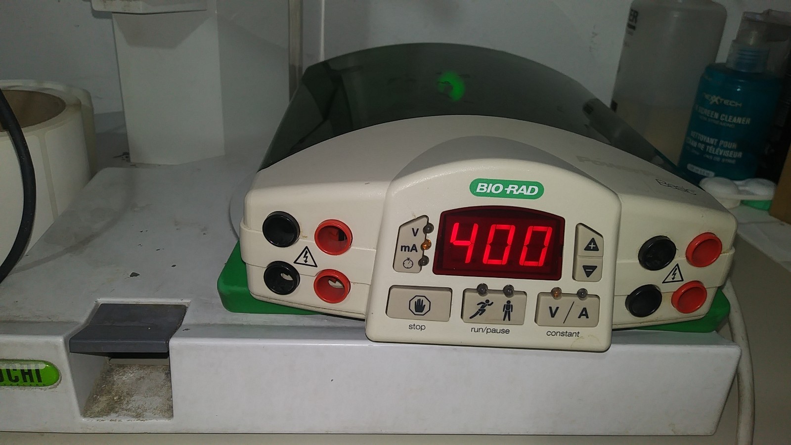 electrophoresis ,power supply  Bio-Rad PAC basic