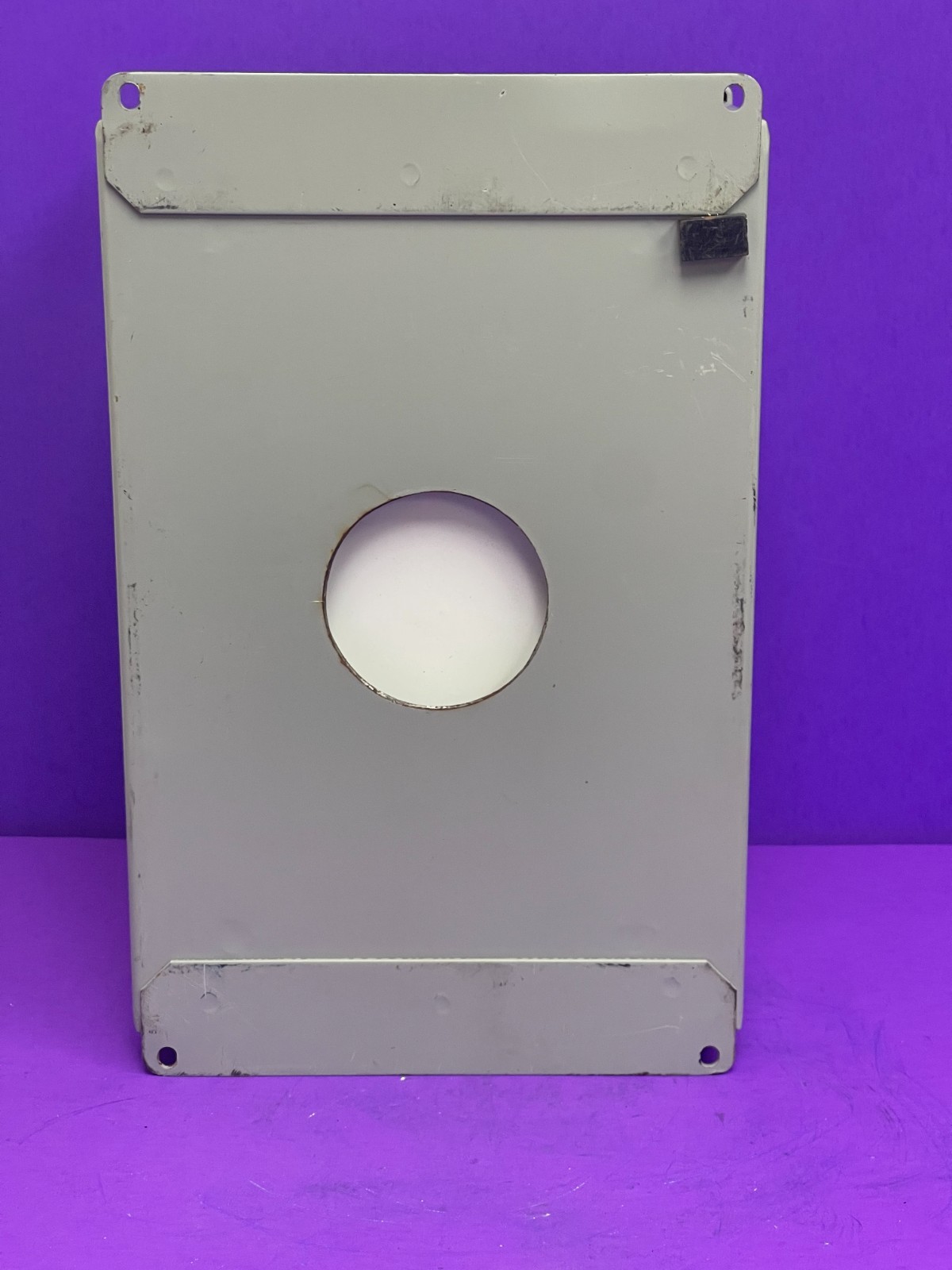 Hoffman E6PBY25, 6 Pushbutton Enclosure 11" x 7.5" x 6"