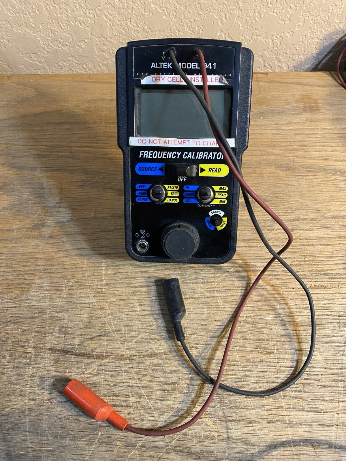 Altek Model 941 Frequency Calibrator