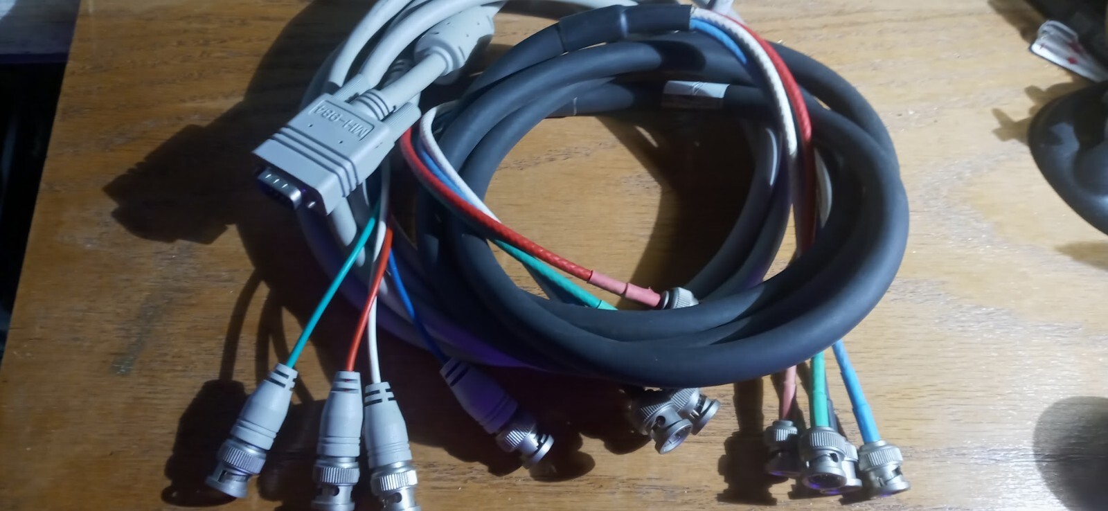 LOT OF 2 OLYMPUS CABLES 5547L6 BNC RGB + SYNC & MH-984 DB9 M TO BNC RGB + SYNC