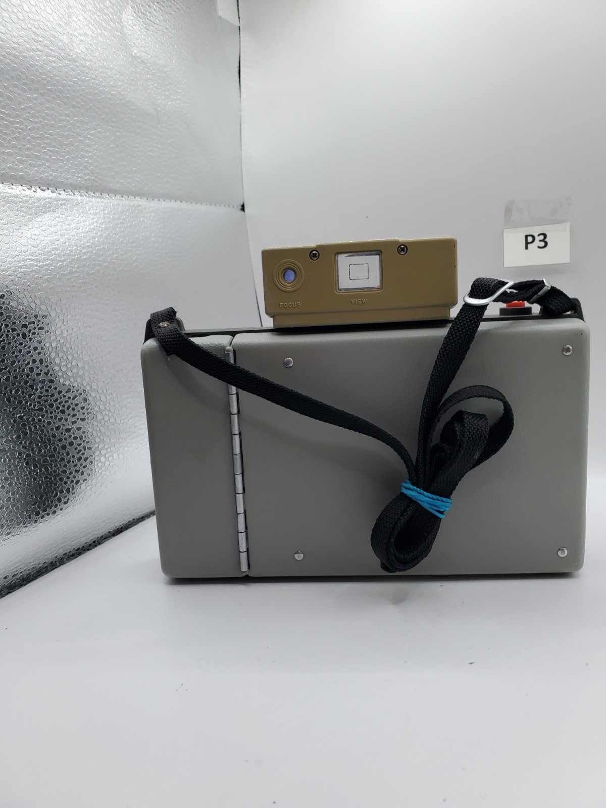 Polaroid 320 Instant Film Camera