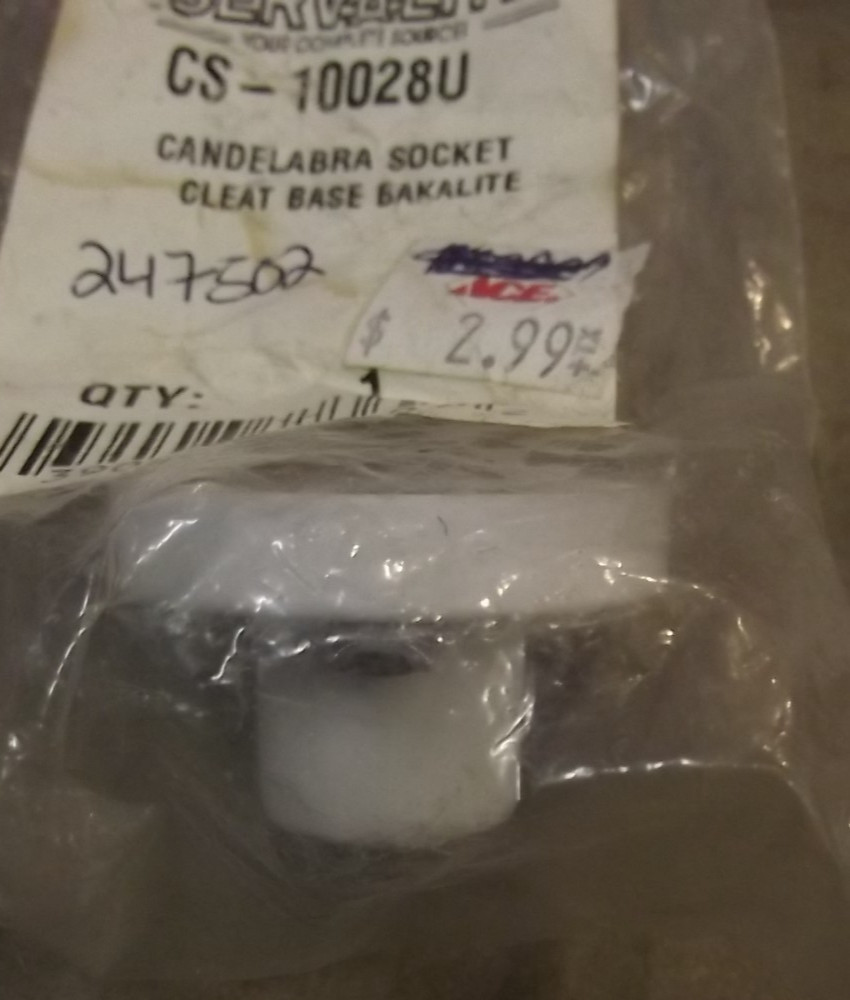 SERVE-A-LITE Candelabra socket Cleat  Base Bakalite  CS-10028U H83