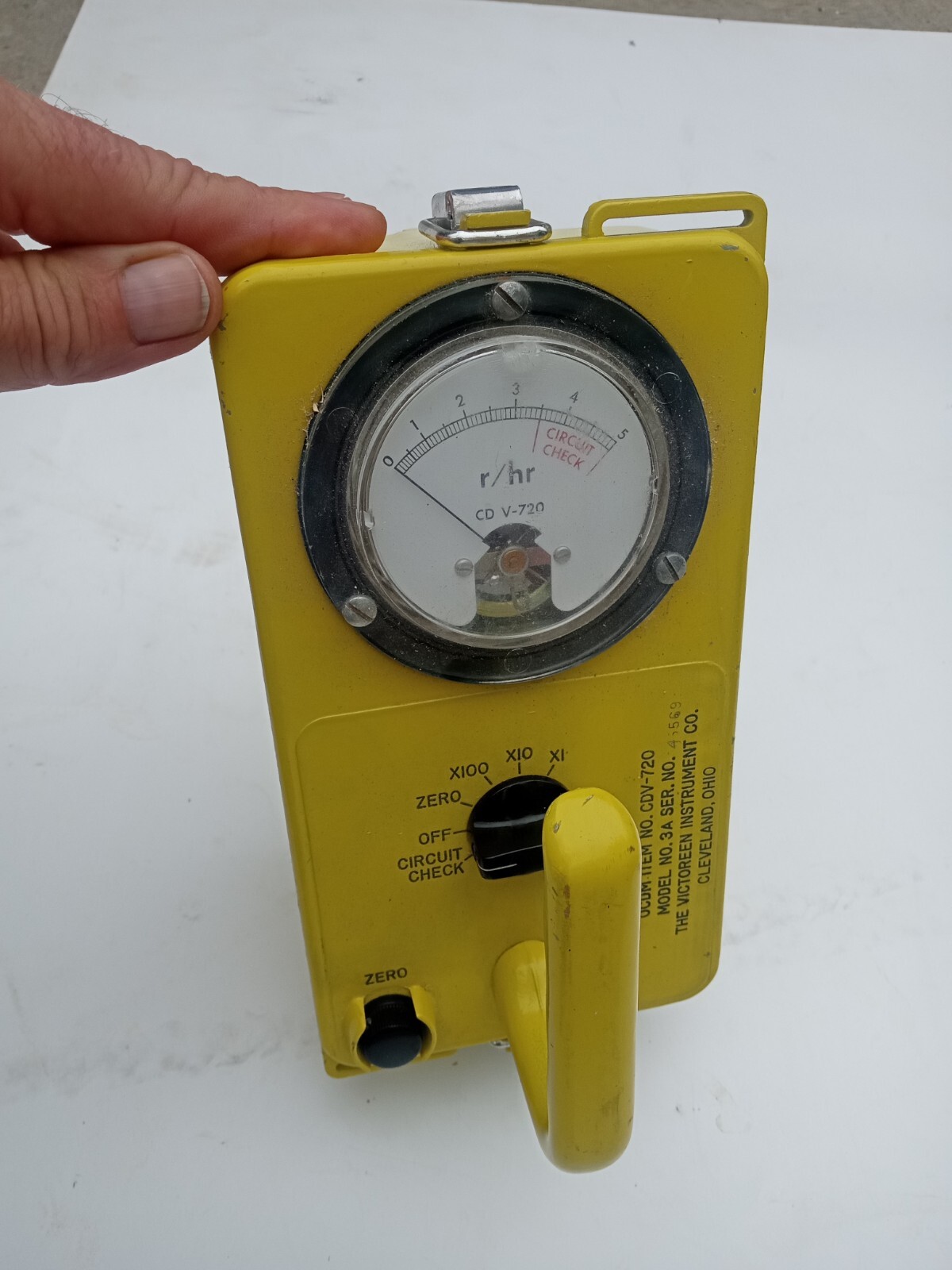 Victoreen Radiological Survey Meter Radiation Detection Gamma Detector Geiger