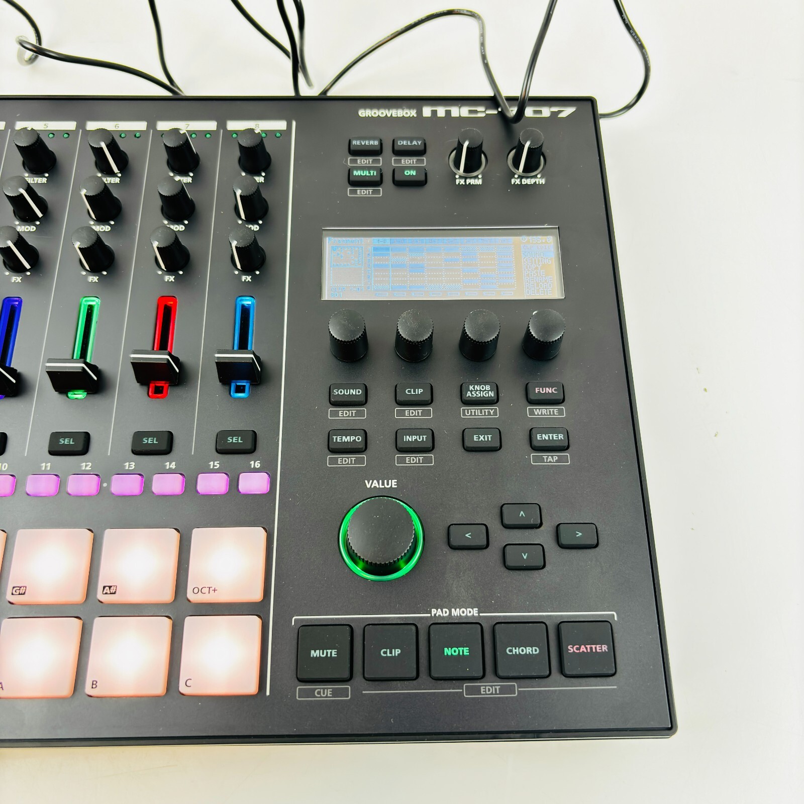 Roland MC-707 Sampler Drum Machine Synthesizer Groovebox Workstation Tested