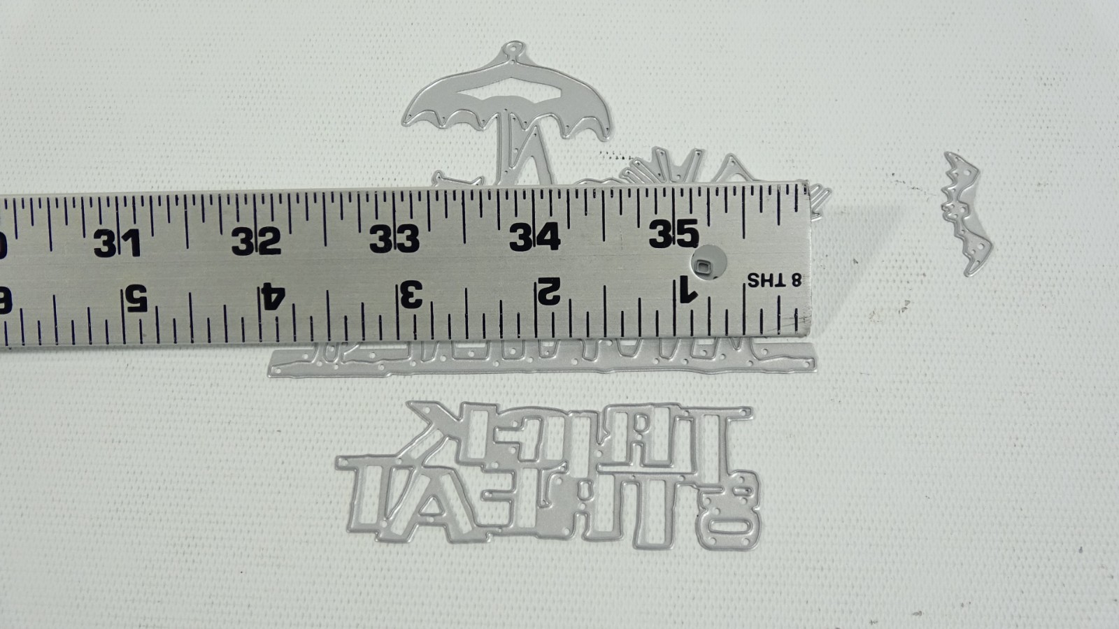 2017 Tim Holtz Sizzix Thinlits Trick or Treat Halloween Dies #662384